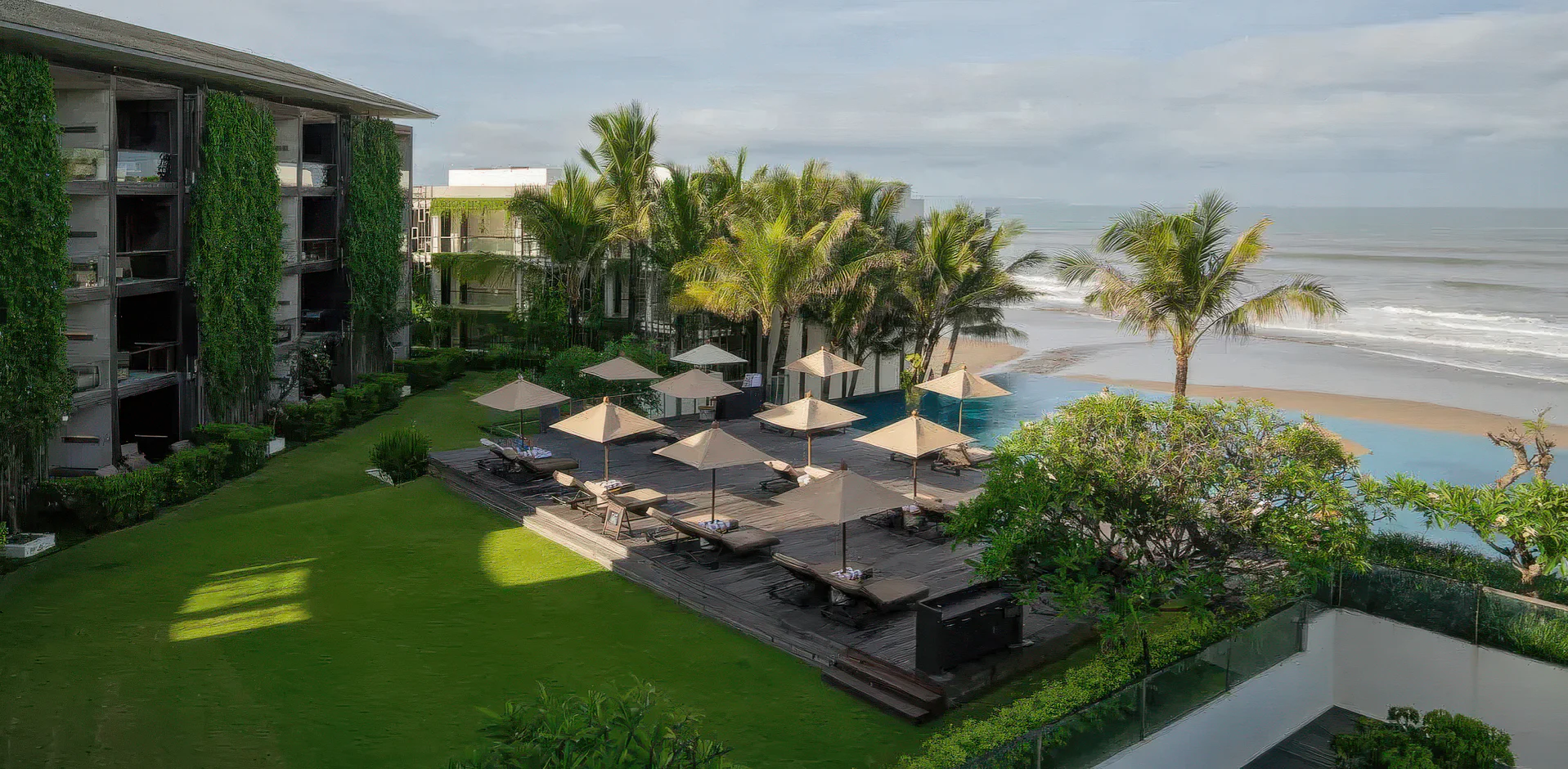 BALI152_7_5.webp
