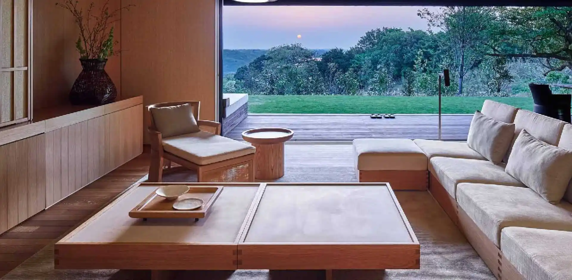 JAP154_3_5.webp