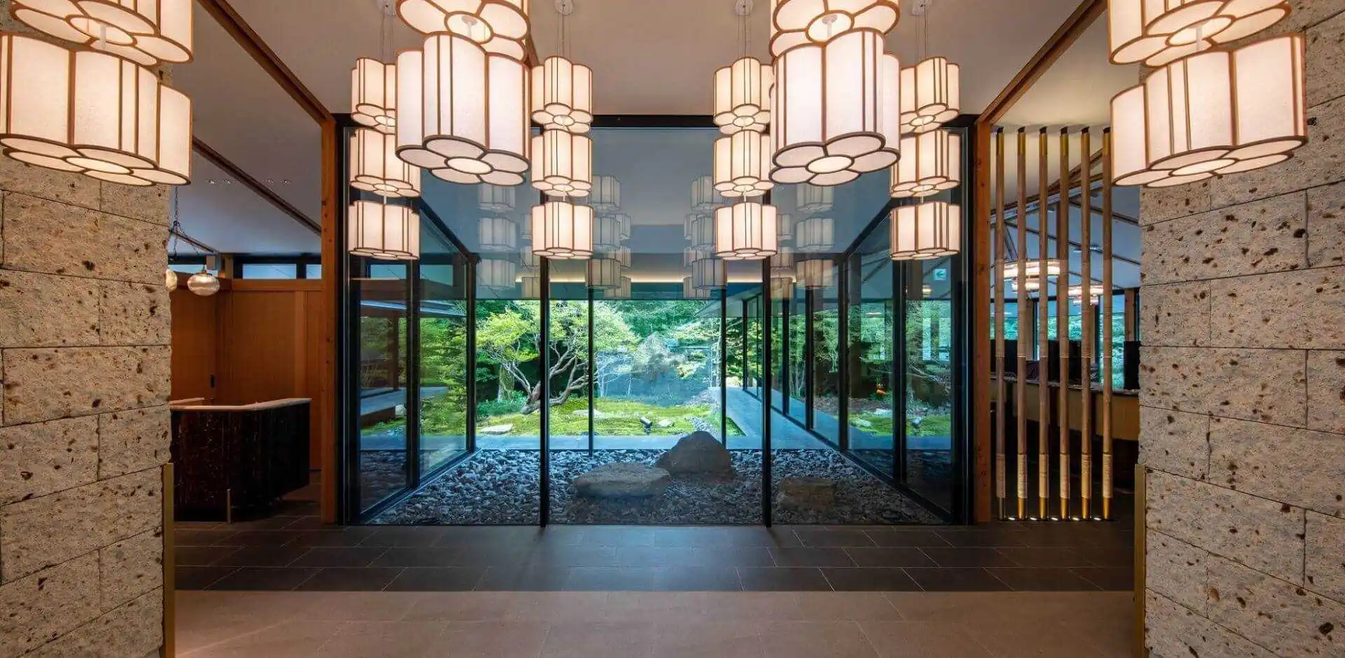 JAP170_1_5.webp