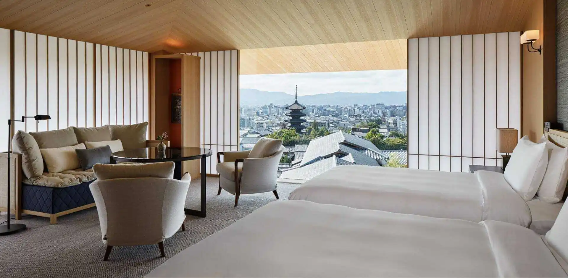 JAP184_2_5.webp