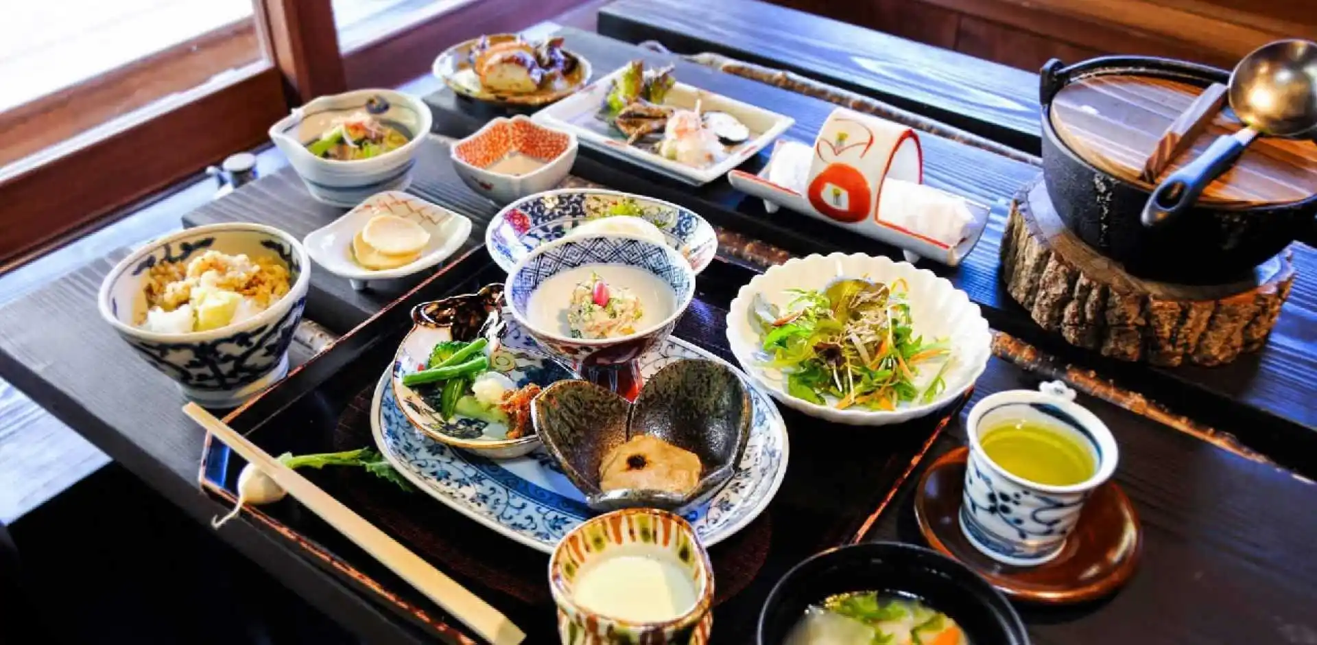JAP194_3_5.webp
