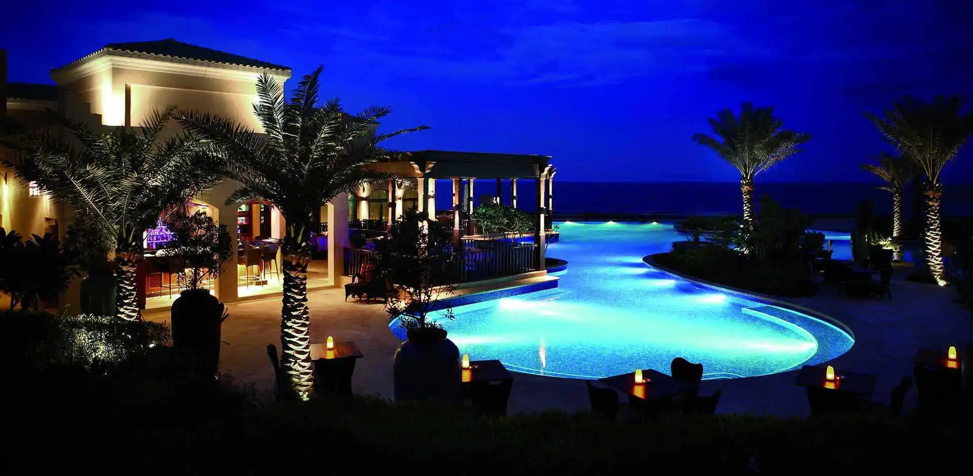 UAE158_4_5.webp