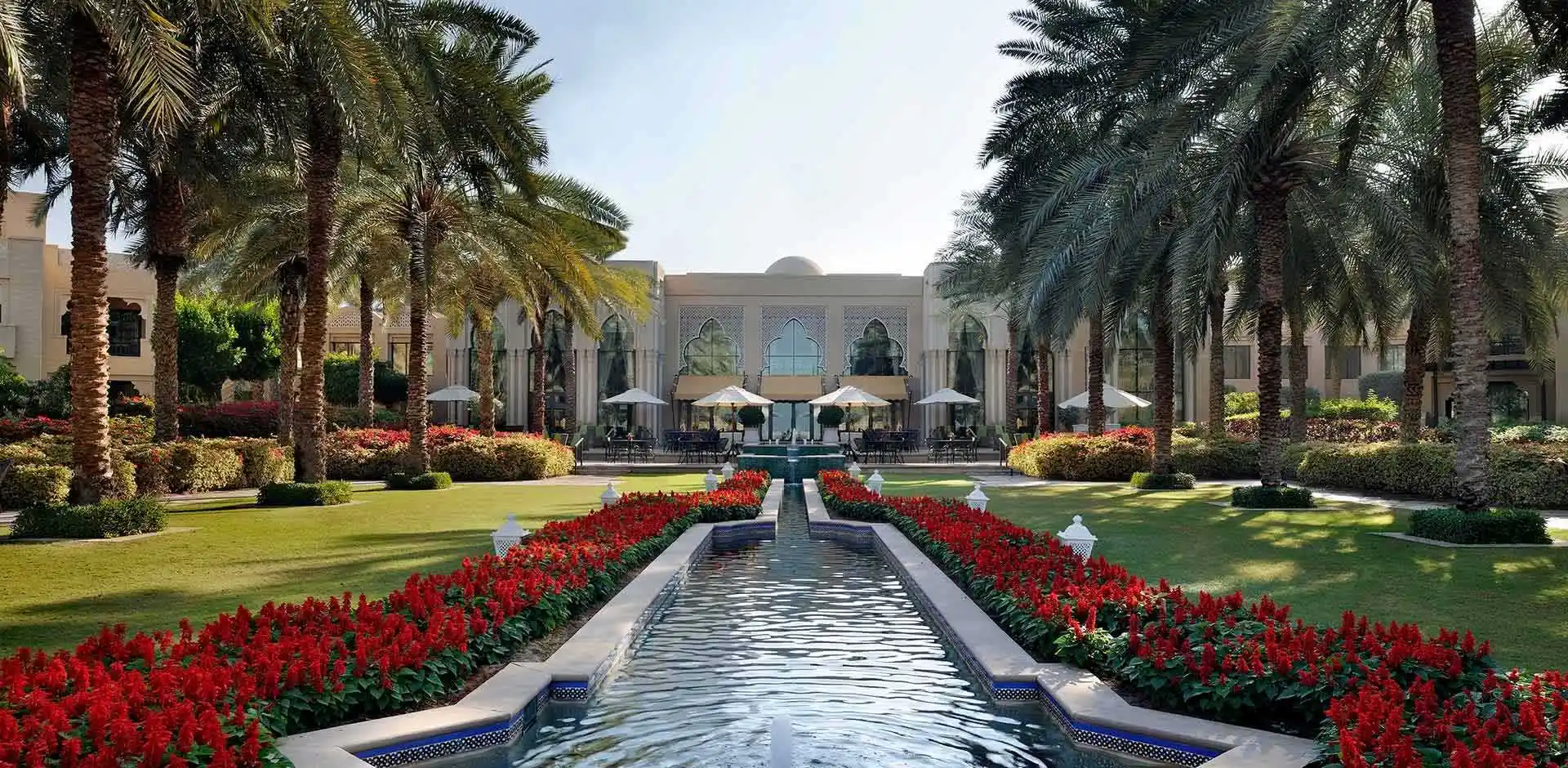 UAE161_1_5.webp