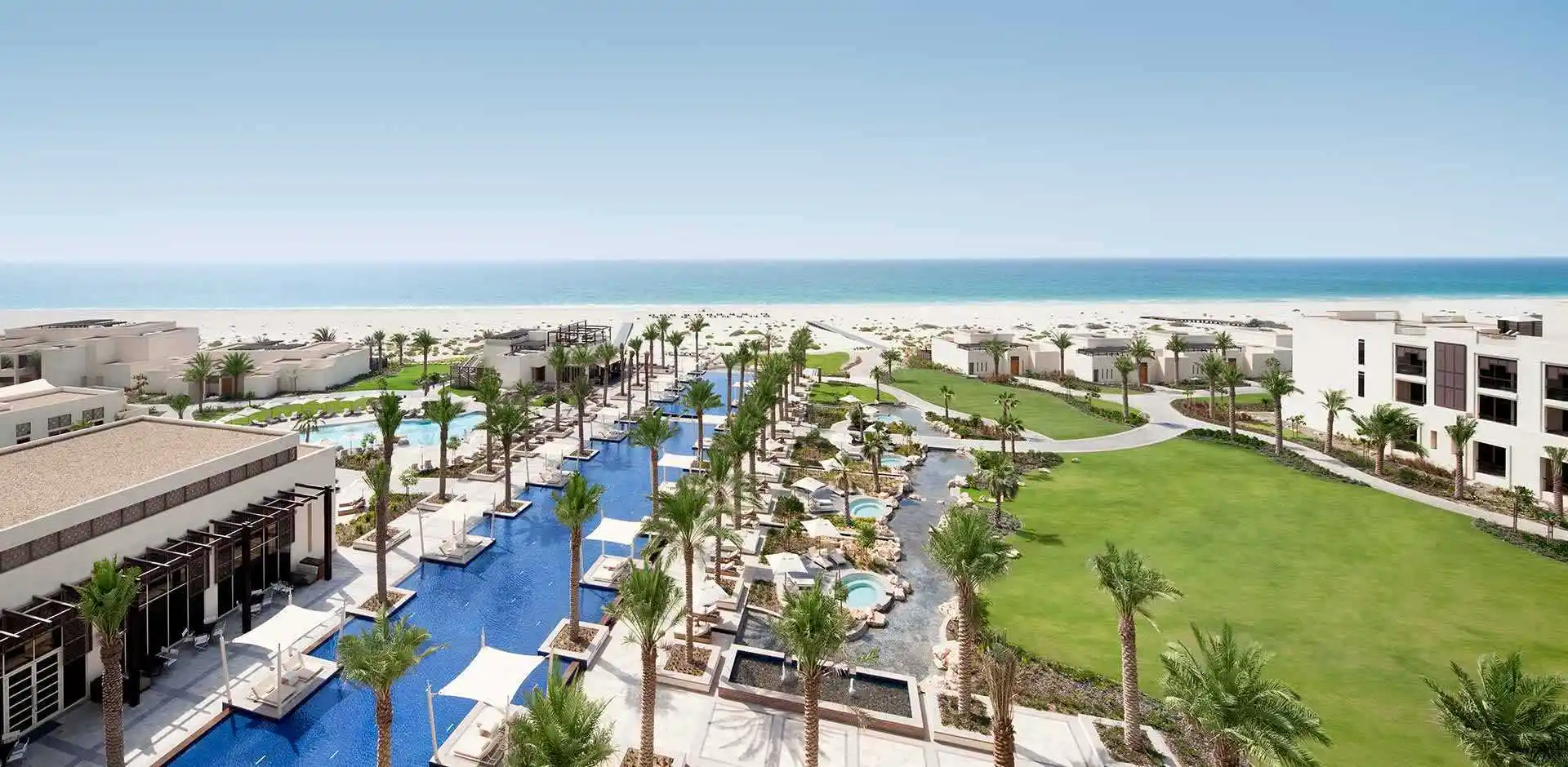 UAE162_1_5.webp