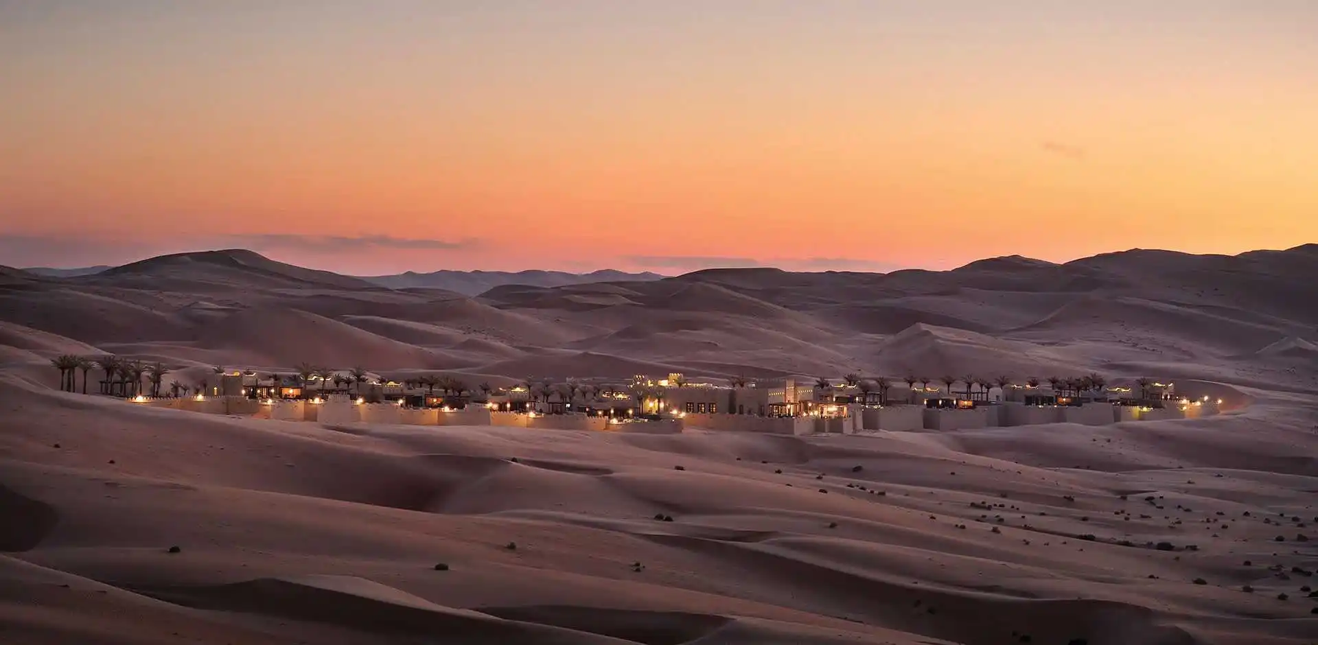 UAE163_1_5.webp