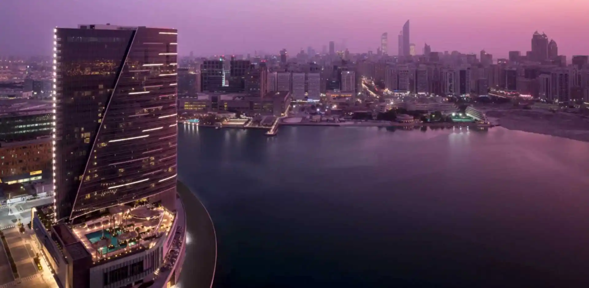 UAE165_1_5.webp