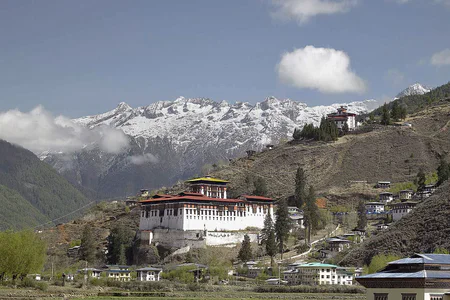 Bhutan Chomolhari Trek & Heritage Tour