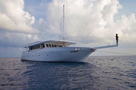 Maldives Dhoni Explorer