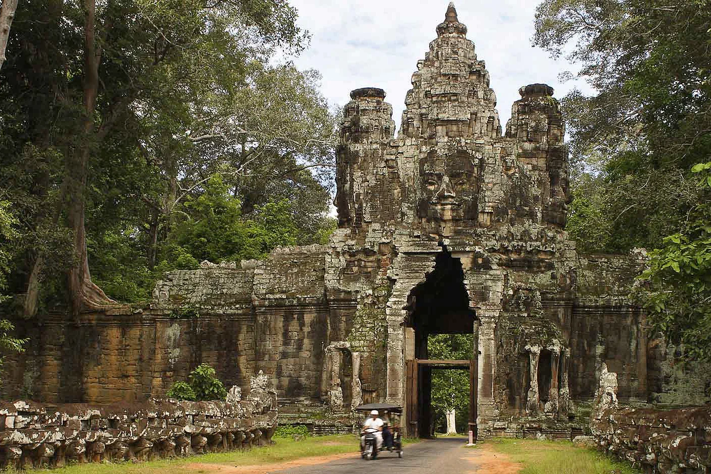 Grand Indochina Circuit Explorer