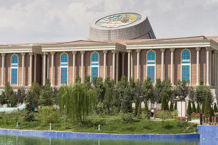 From Dushanbe to the Seven Lakes Trek
