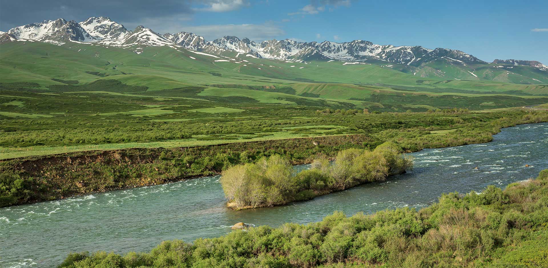 Suusamyr Valley