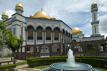 Brunei's Majestic Wonders: A Luxury Exploration