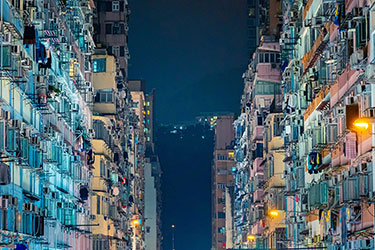 Hong Kong Panorama: Urban to Natural Retreat