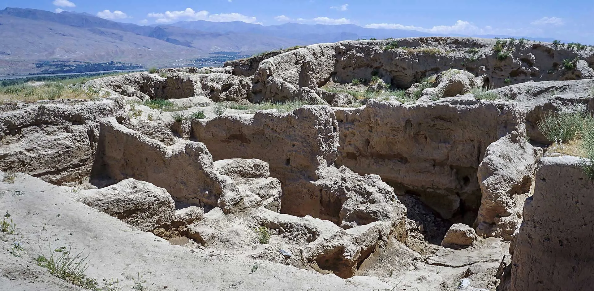 TAJIK101_3_5.webp